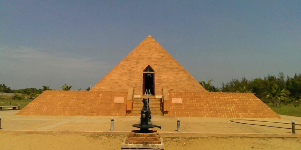 Pyramid-shaped Sri Karneshwar Nataraja Temple in Pondicherry near Pudukuppam Beach dedicated to Lord Shiva.