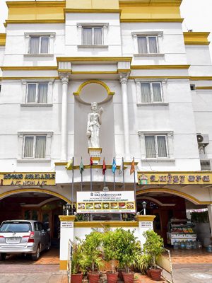 Hote Sri Sabthagiri